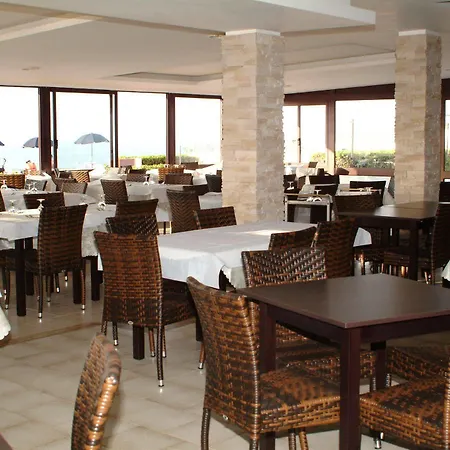 & La Baia Hotel Castelsardo