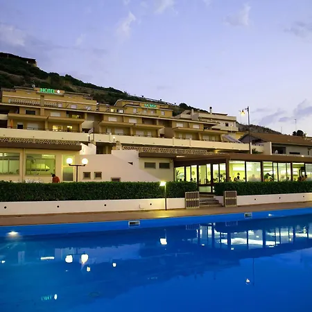 & La Baia Hotel Castelsardo