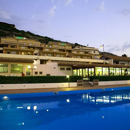 & La Baia 3* Castelsardo