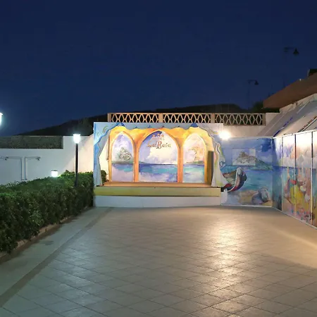 & La Baia Castelsardo