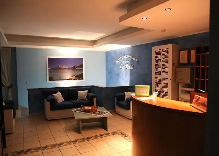 & La Baia Hotel