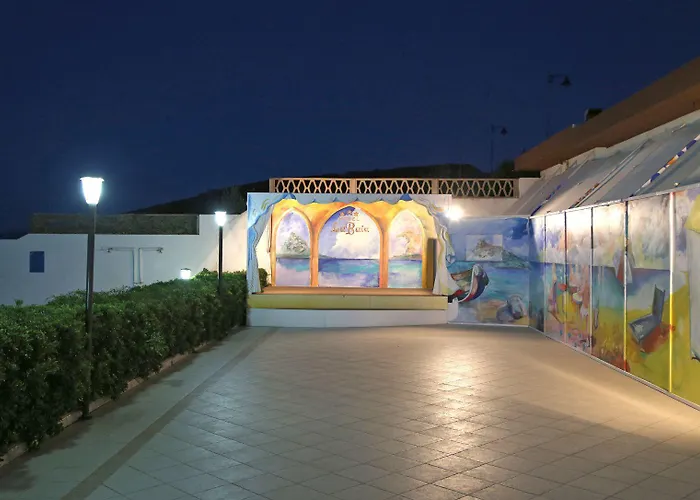 & La Baia Castelsardo