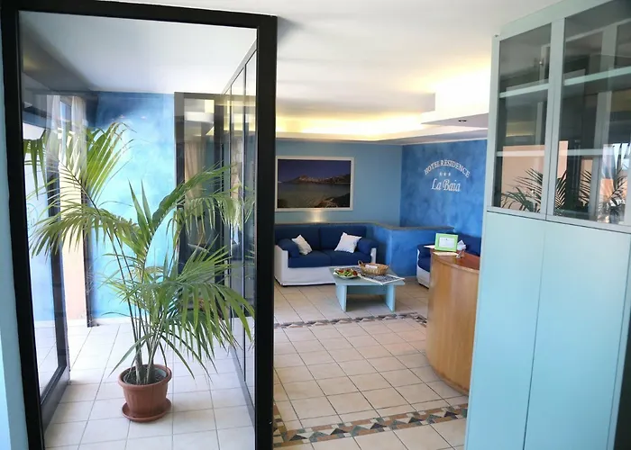 Hotel & La Baia